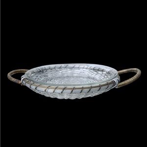 PYREX ROUND PIE DISH #200 WITH WOVEN ALUMINUM BASKET w/ HANDLES